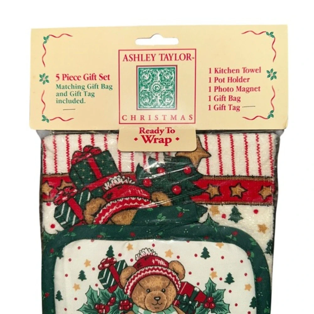 NEW Vtg. Ashley Taylor Christmas 5 Pc Gift Set‎ Kitchen Towel Pot Holder Magnet